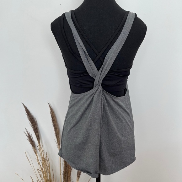 5/20$ Move ardene athletic Gray Tank Top size large - Picture 4 of 5